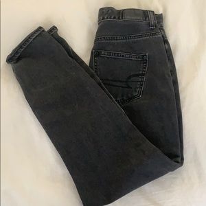 AE Mom Jeans